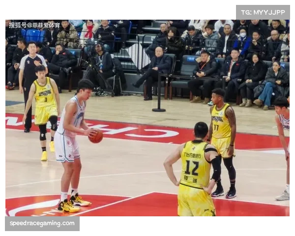 CBA公司就山西队主场球迷投掷杂物事件开出重磅罚单 CBA公司就山西队主场球迷投掷杂物事件开出重磅罚单